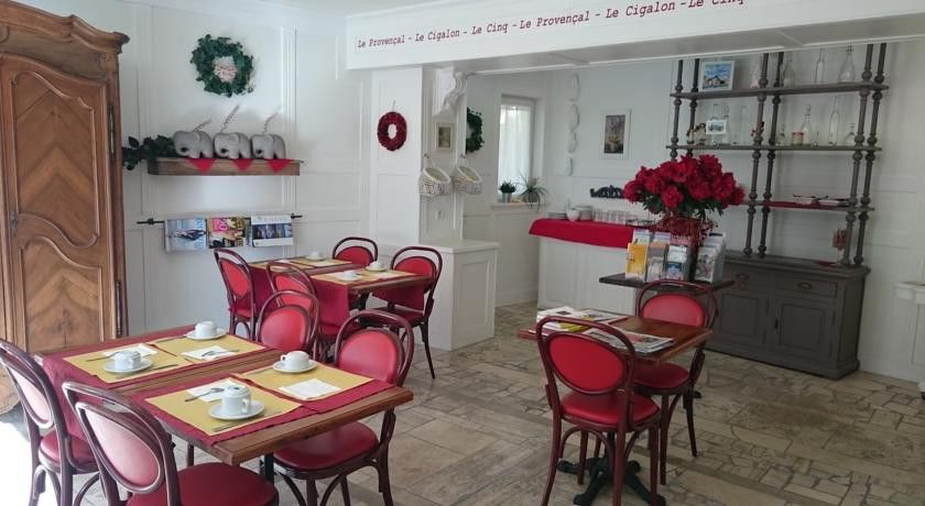 Hotel Le 5 Martigues Esterno foto